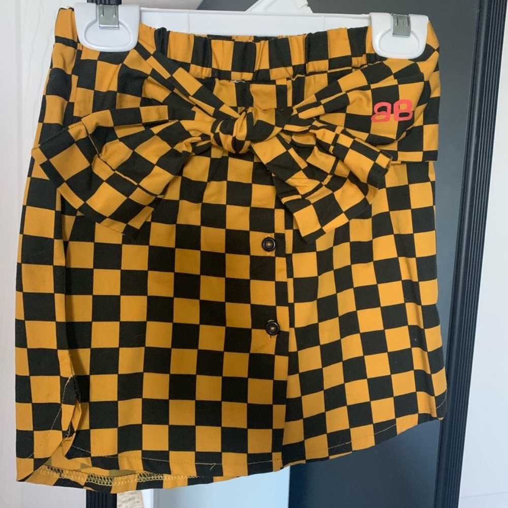 Bandy Button checkered skirt Size 8/9